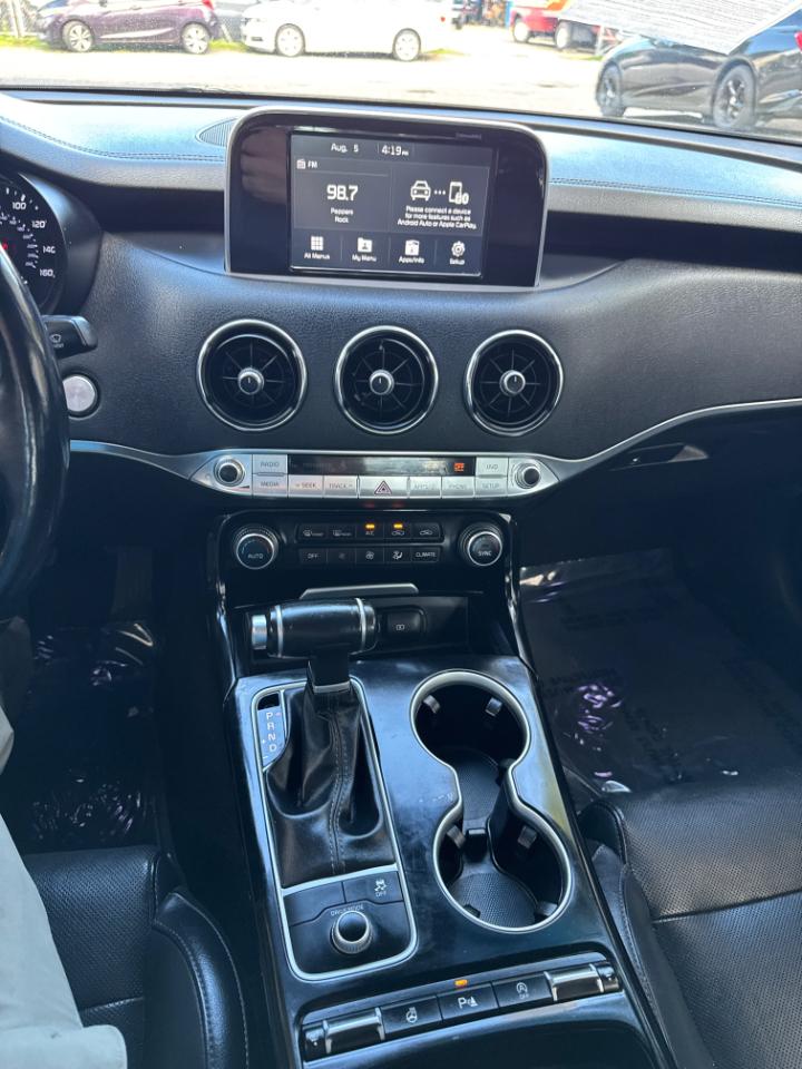 Kia Stinger Base RWD 2018