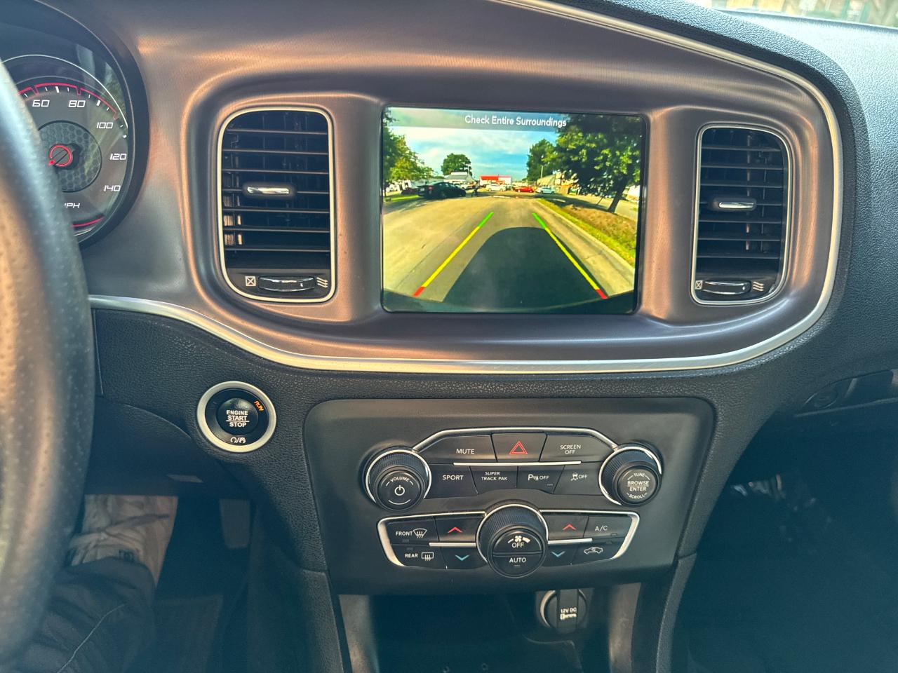 Dodge Charger SXT AWD 2019