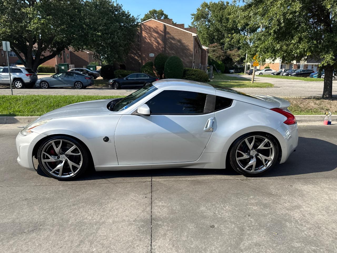 Nissan 370Z 2dr Cpe Manual 2014