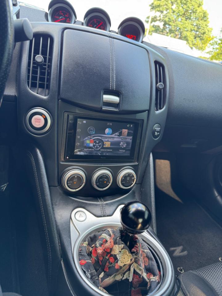 Nissan 370Z 2dr Cpe Manual 2014