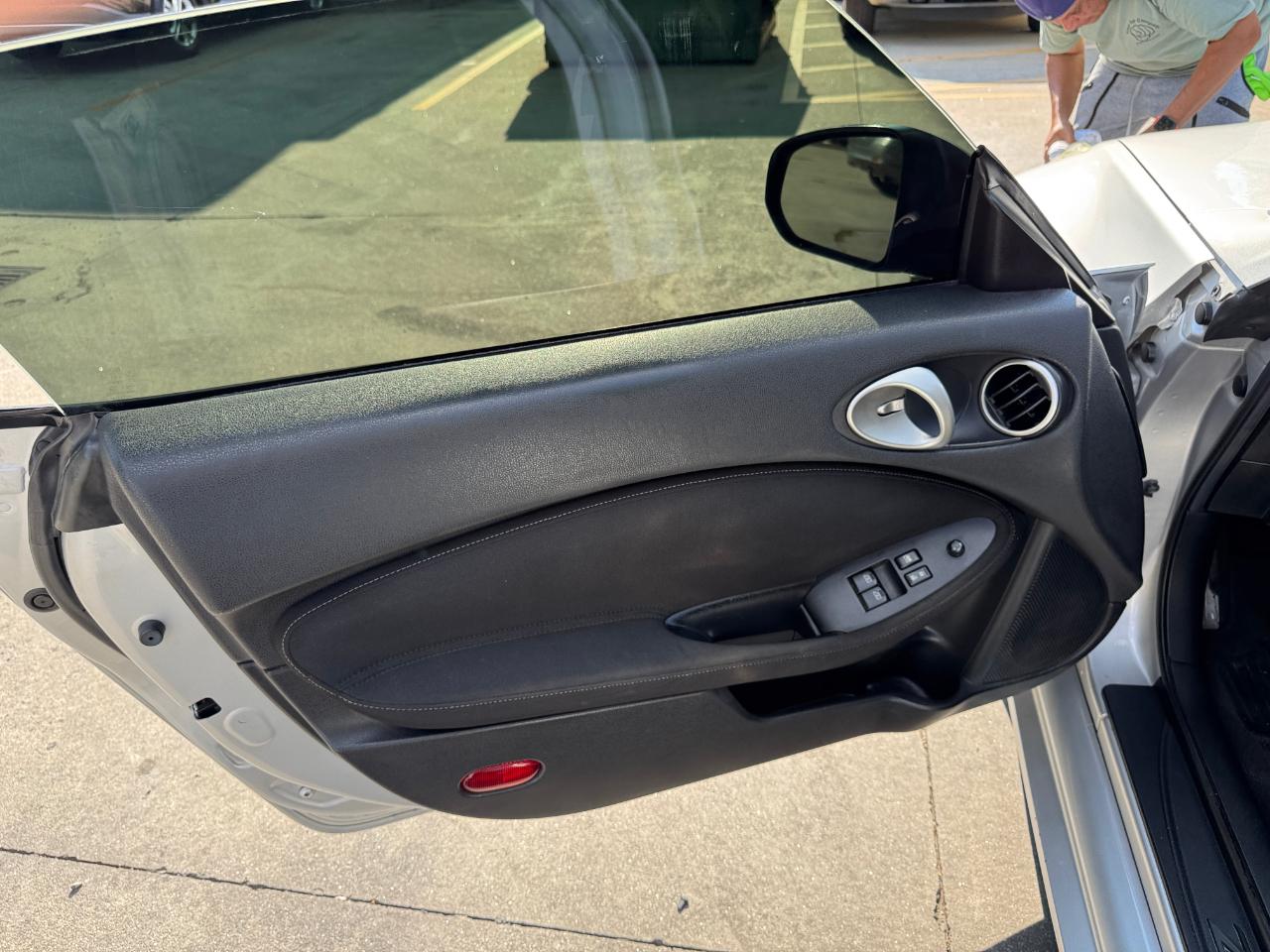 Nissan 370Z 2dr Cpe Manual 2014