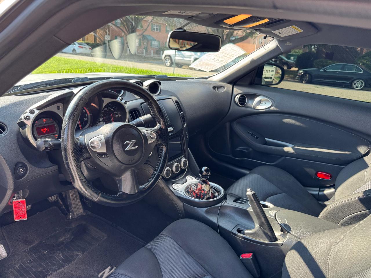 Nissan 370Z 2dr Cpe Manual 2014
