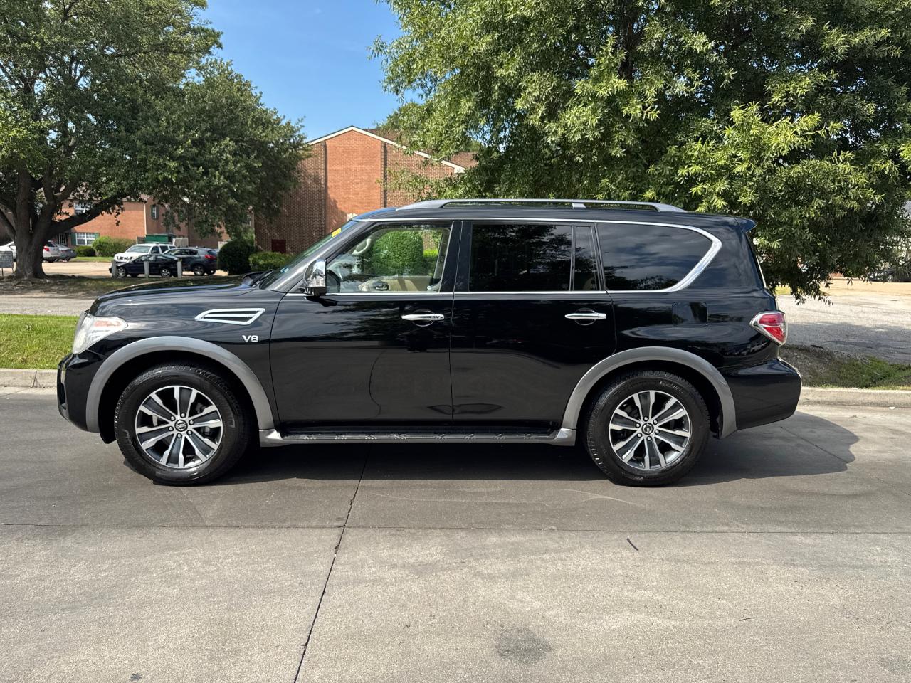 Nissan Armada 4x4 SL 2020