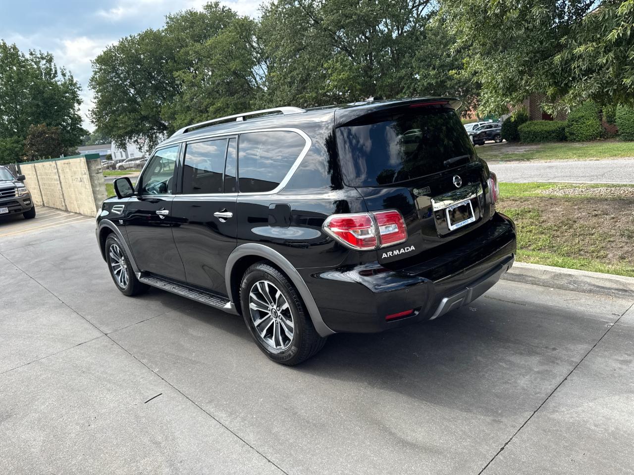 Nissan Armada 4x4 SL 2020
