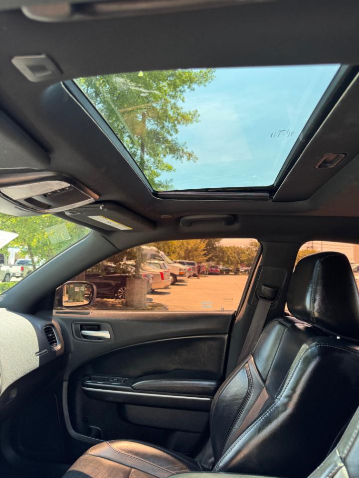 Dodge Charger SXT RWD 2020