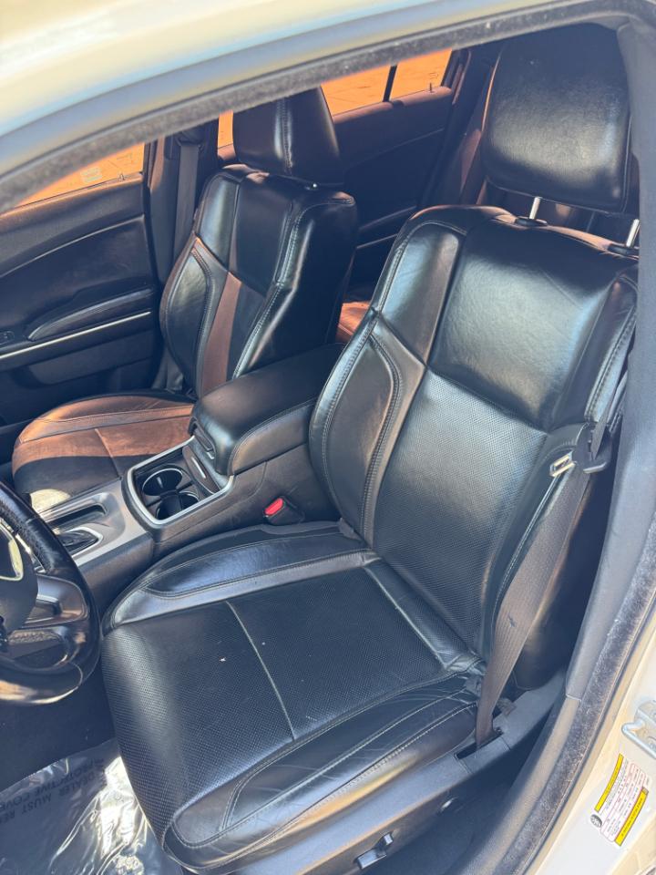 Dodge Charger SXT RWD 2020