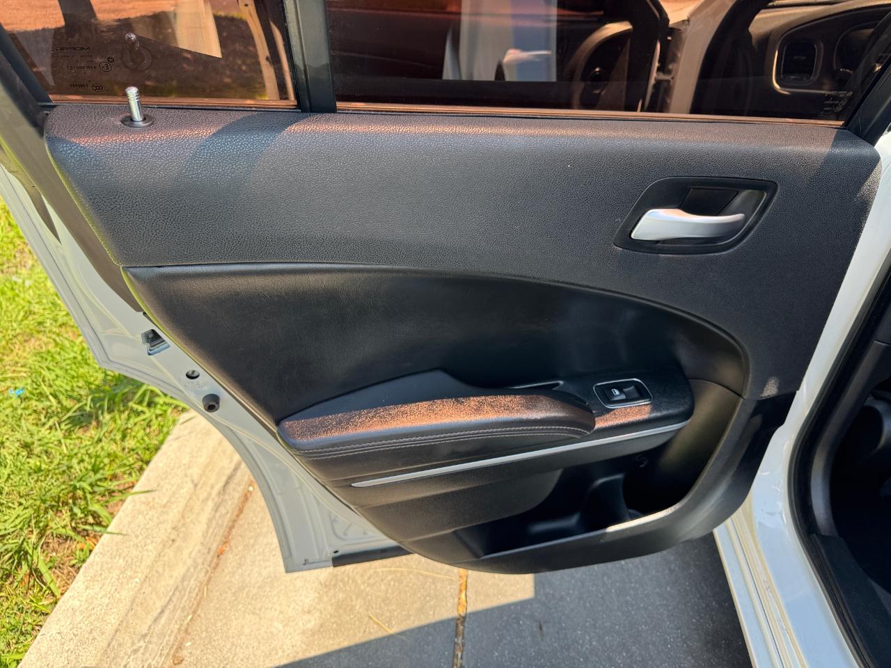Dodge Charger SXT RWD 2020
