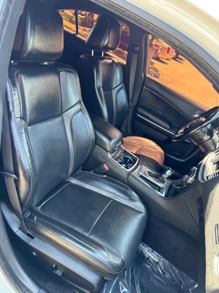 Dodge Charger SXT RWD 2020