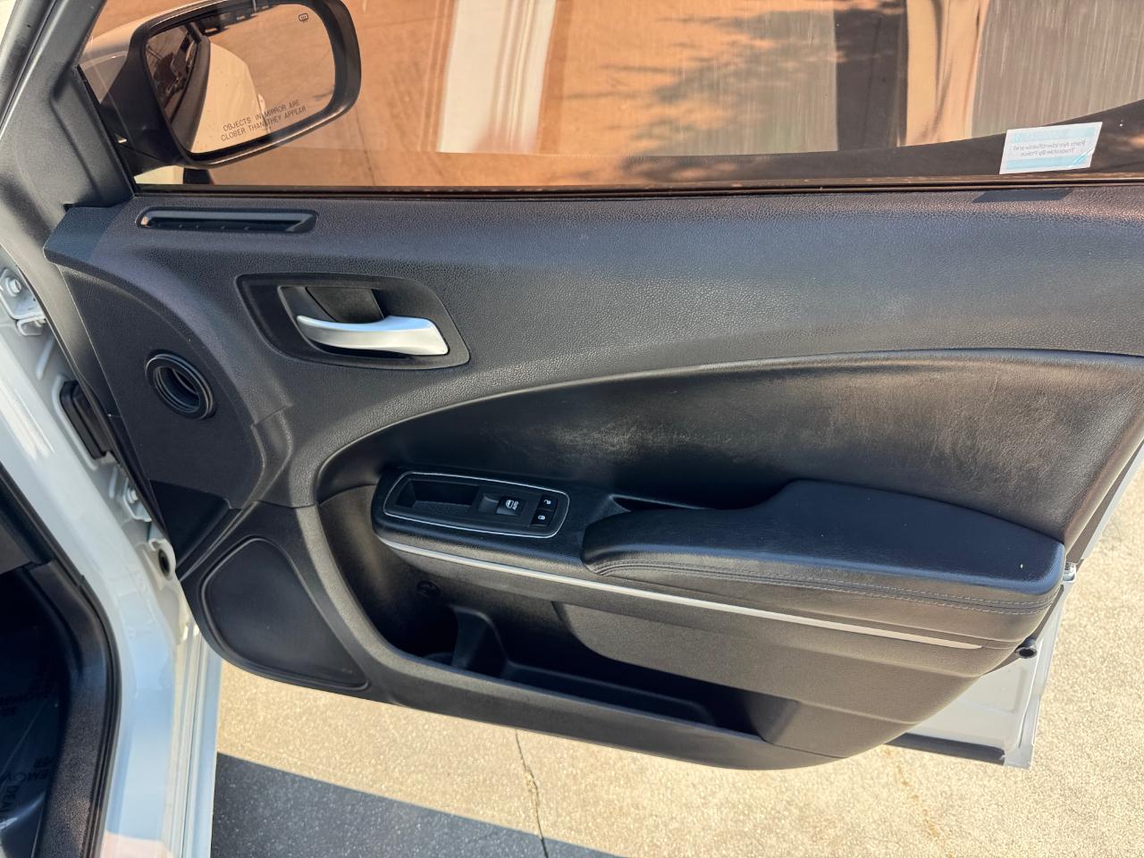 Dodge Charger SXT RWD 2020