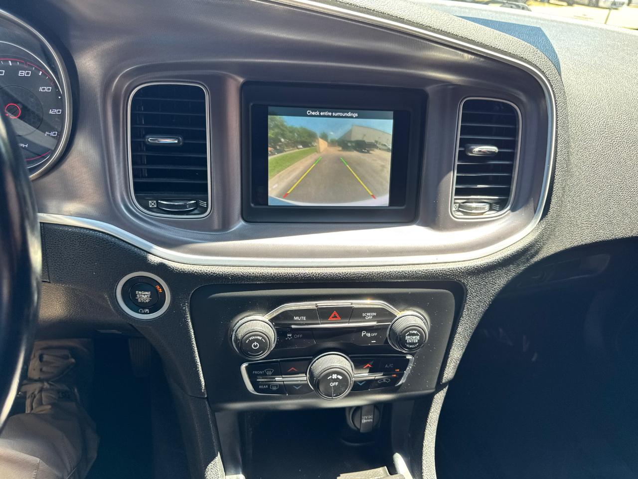 Dodge Charger SXT RWD 2020