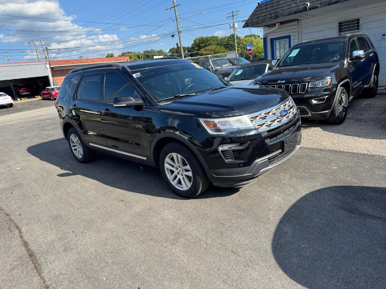 Ford Explorer XLT 4WD 2018