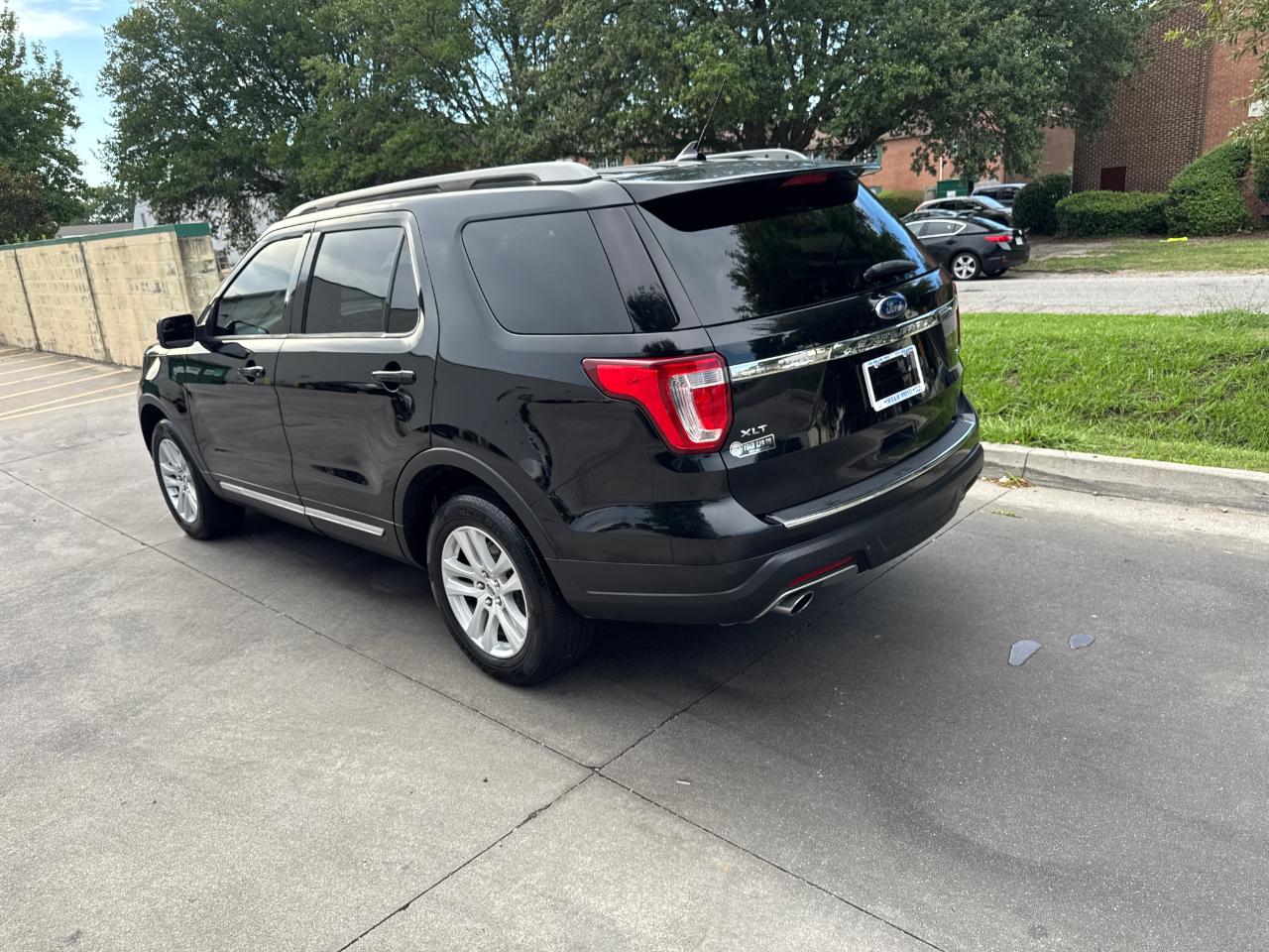 Ford Explorer XLT 4WD 2018
