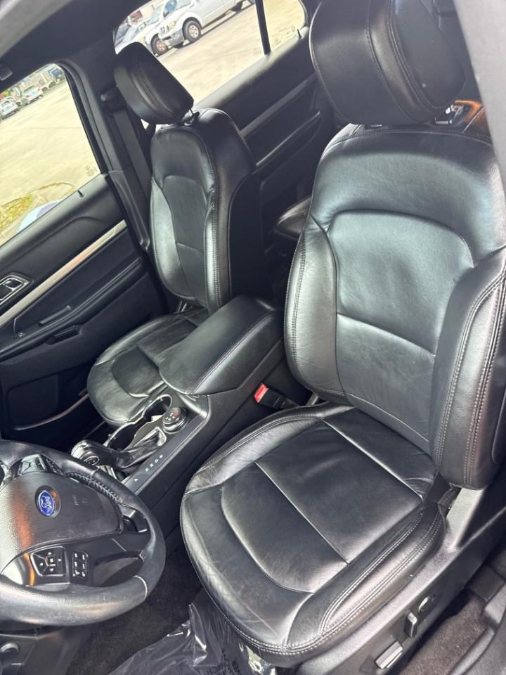 Ford Explorer XLT 4WD 2018