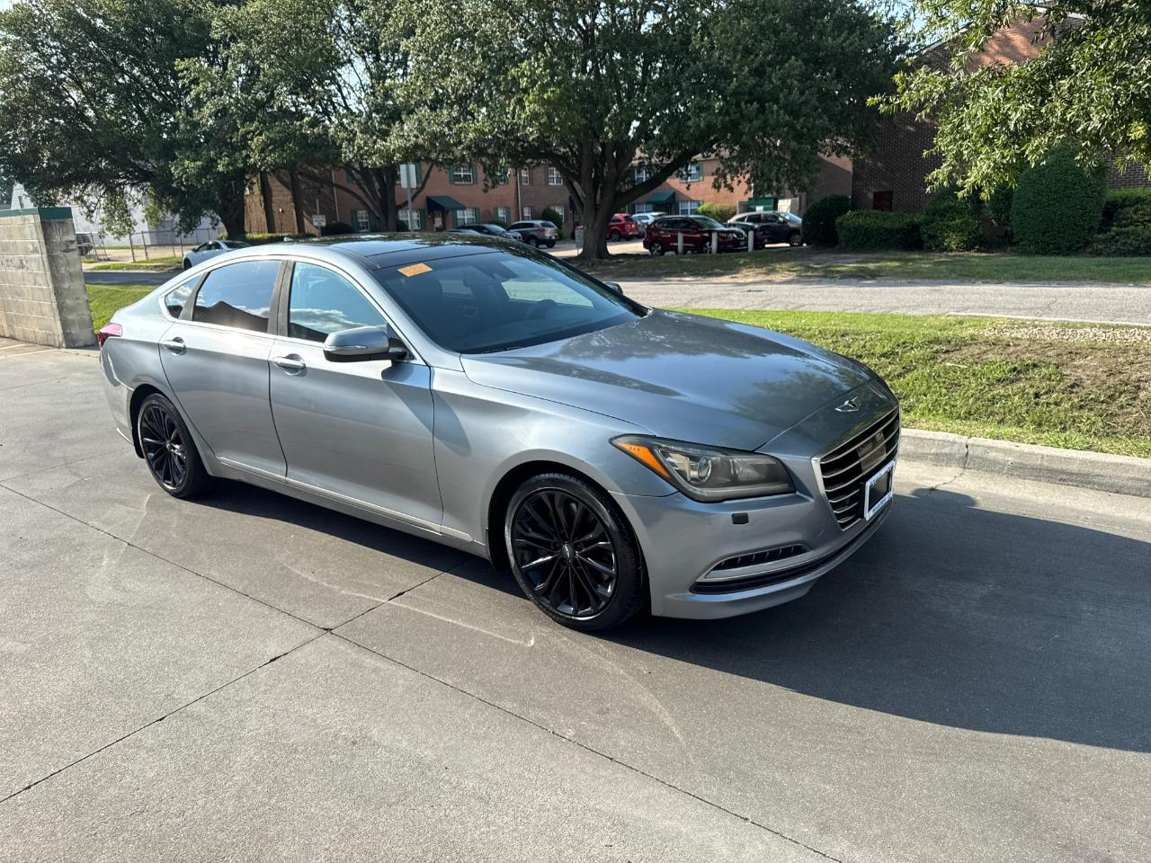 Hyundai Genesis  2015
