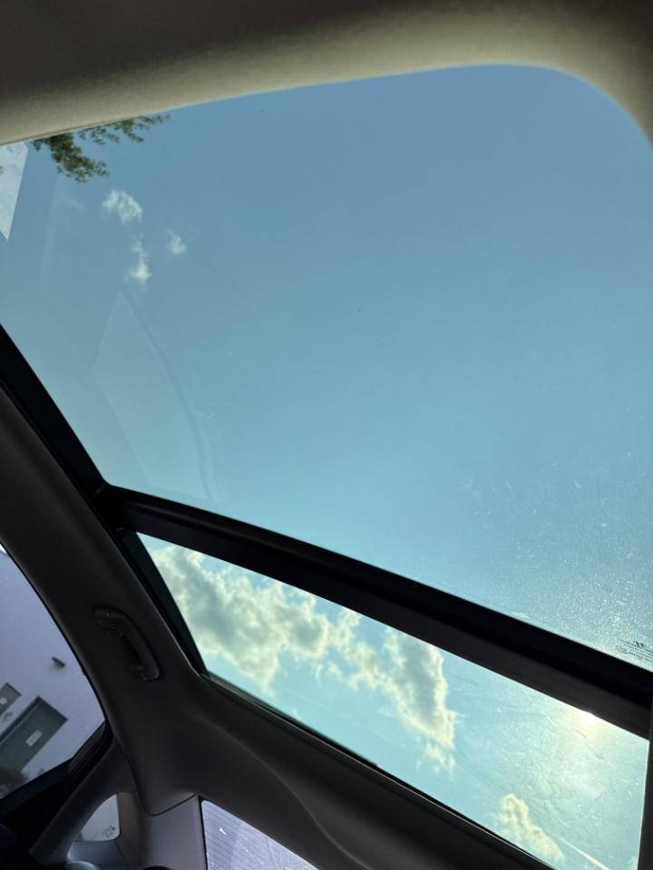 Hyundai Genesis  2015