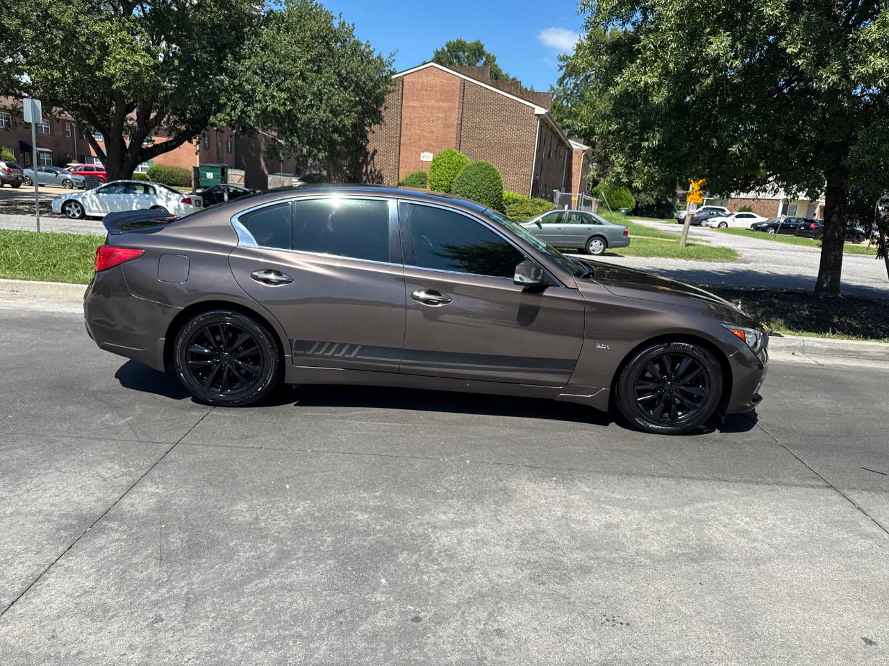 Infiniti Q50 4dr Sdn 3.0t Premium AWD 2016