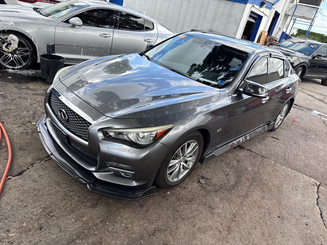 Infiniti Q50 4dr Sdn 3.0t Premium AWD 2016