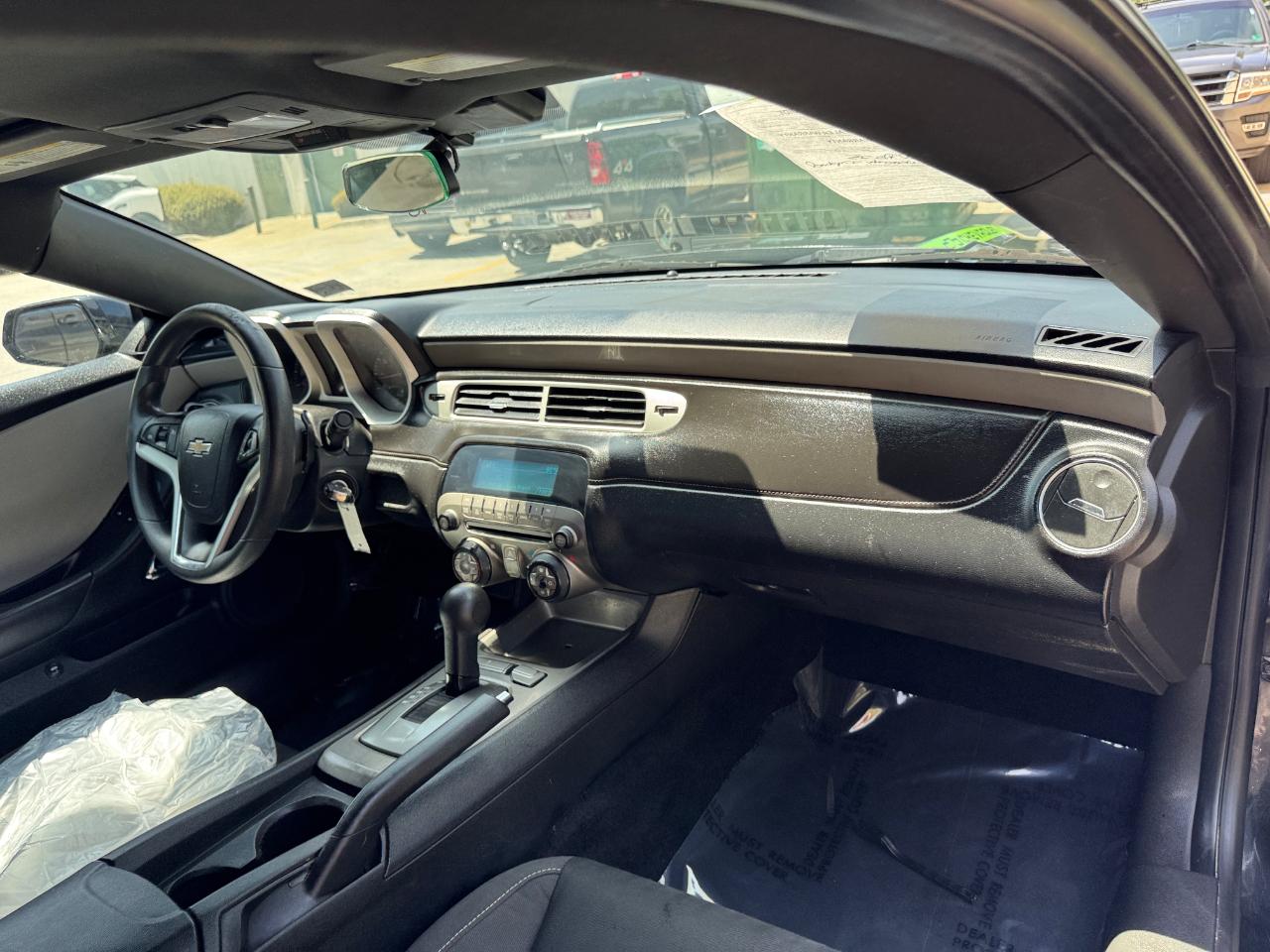 Chevrolet Camaro 2dr Cpe LS w/2LS 2015