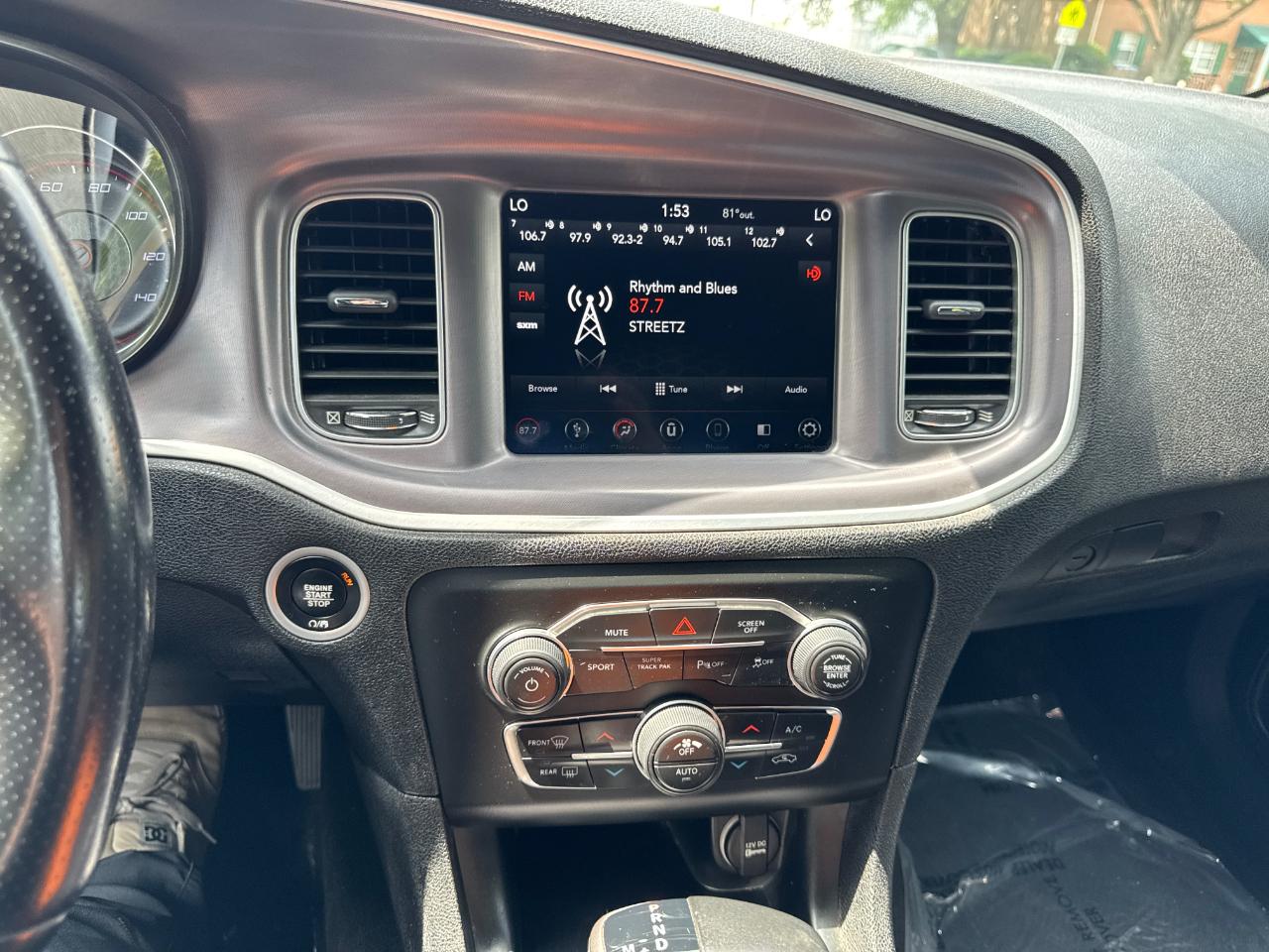 Dodge Charger SXT AWD 2019