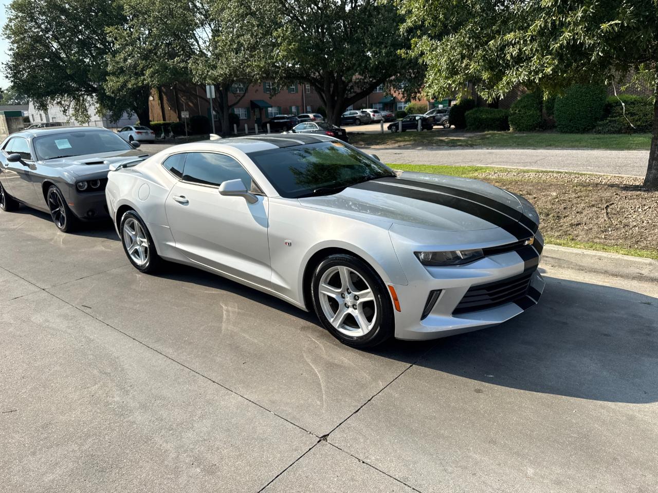 Chevrolet Camaro 2dr Cpe 1LT 2017