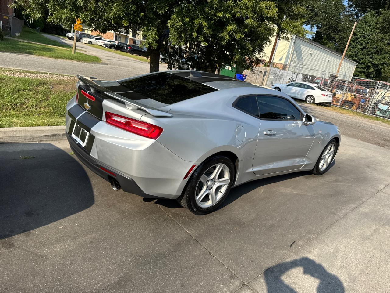 Chevrolet Camaro 2dr Cpe 1LT 2017