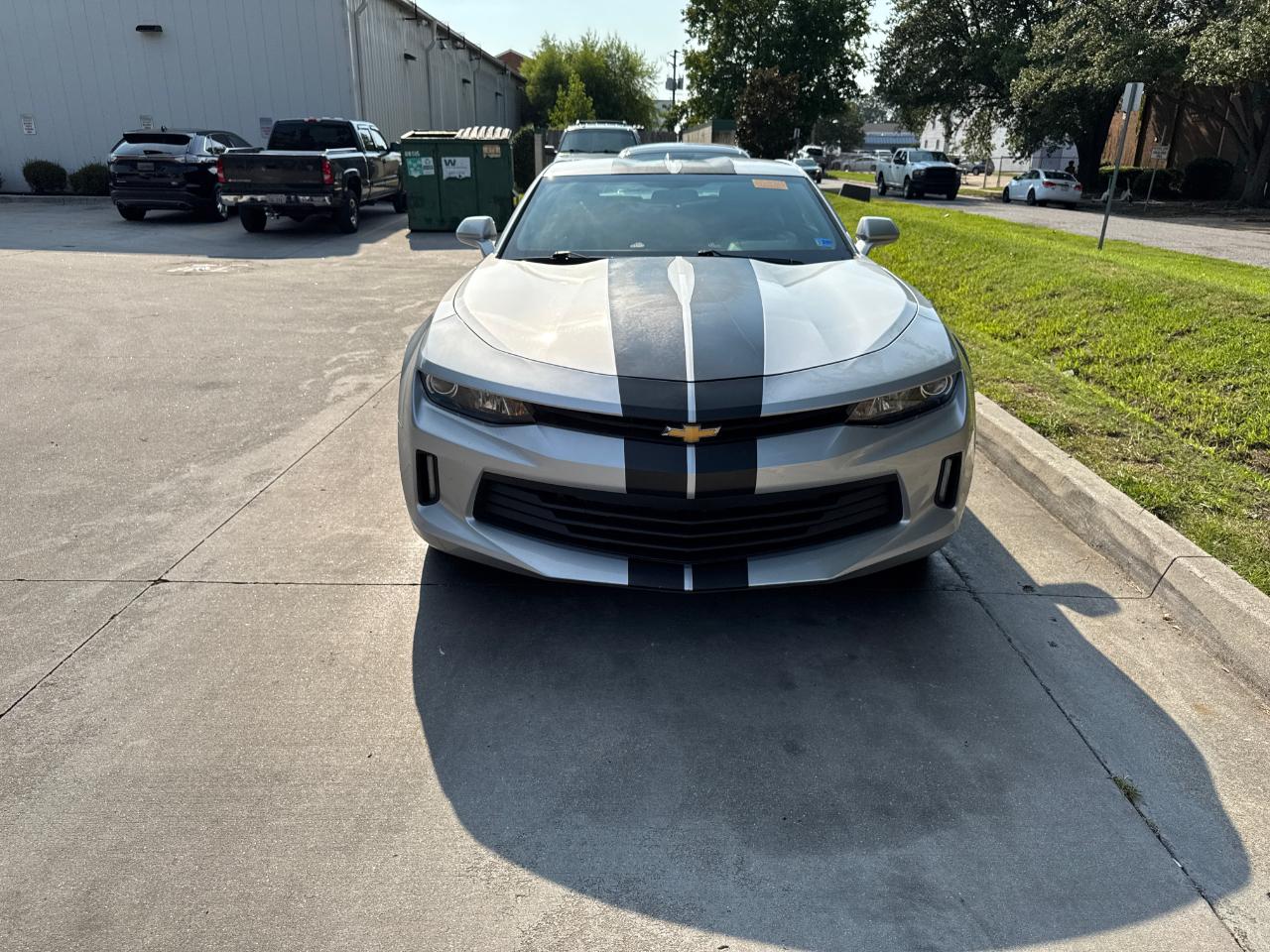 Chevrolet Camaro 2dr Cpe 1LT 2017