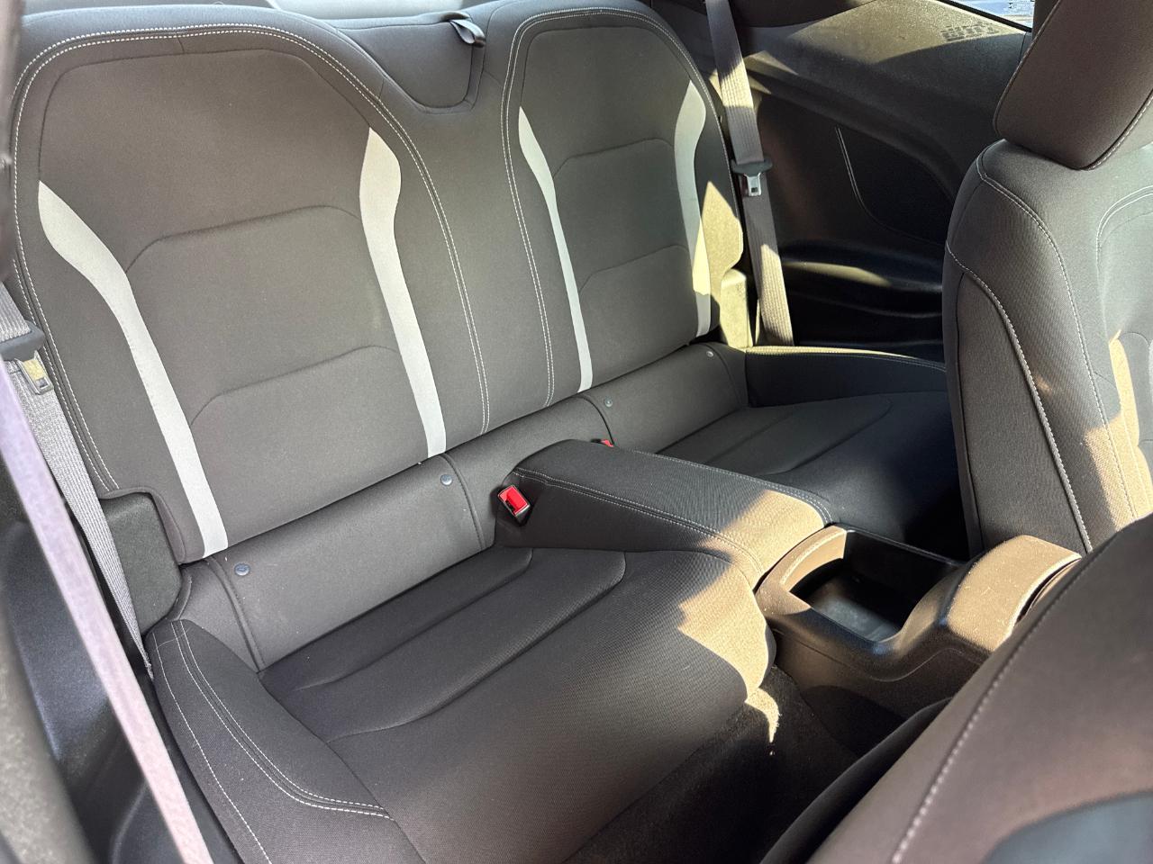 Chevrolet Camaro 2dr Cpe 1LT 2017