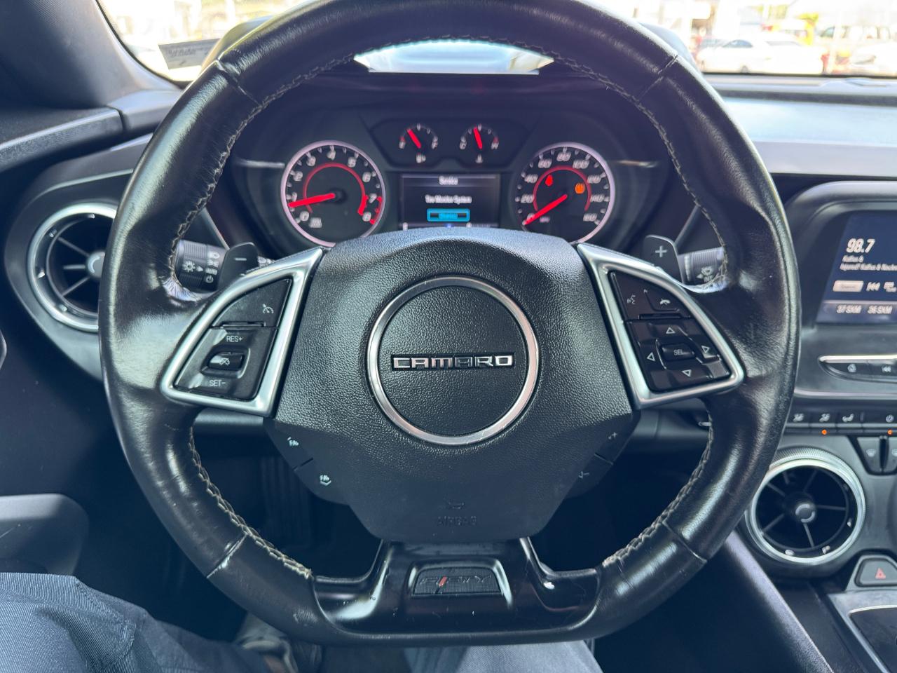 Chevrolet Camaro 2dr Cpe 1LT 2017