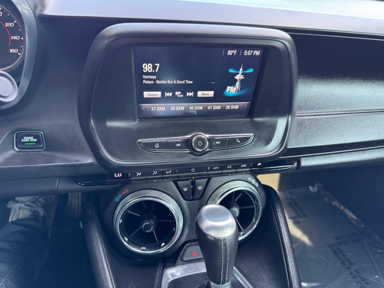 Chevrolet Camaro 2dr Cpe 1LT 2017