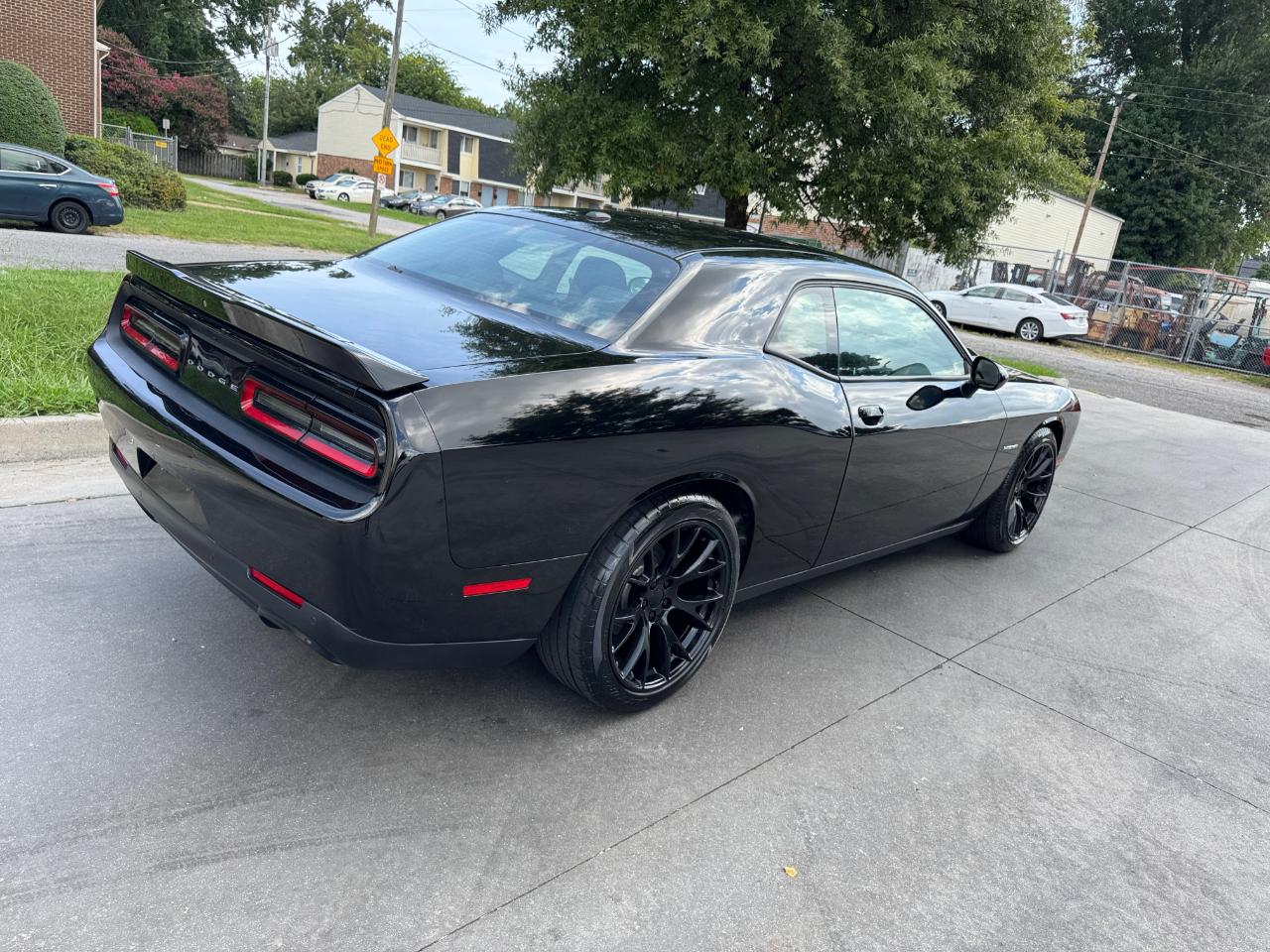 Dodge Challenger R/T RWD 2021
