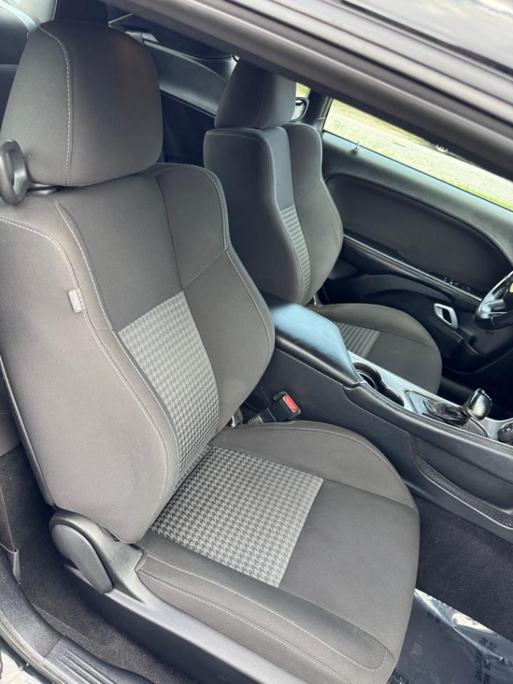 Dodge Challenger R/T RWD 2021