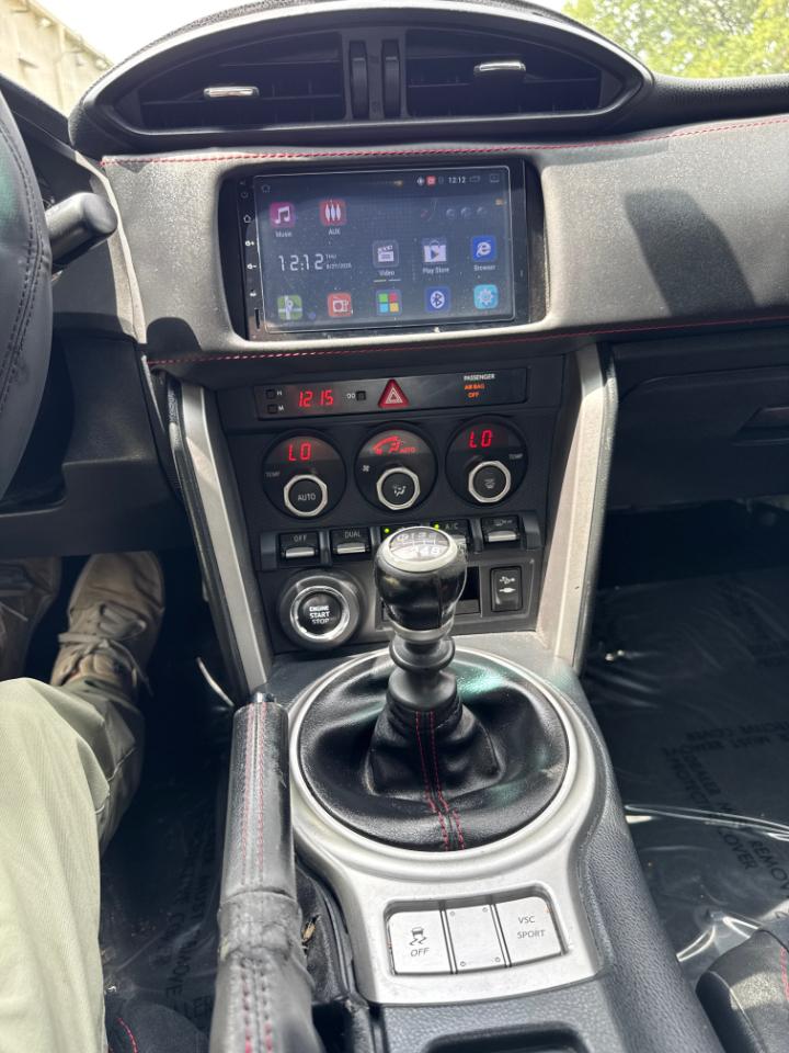Subaru BRZ Limited 2D Coupe 2015
