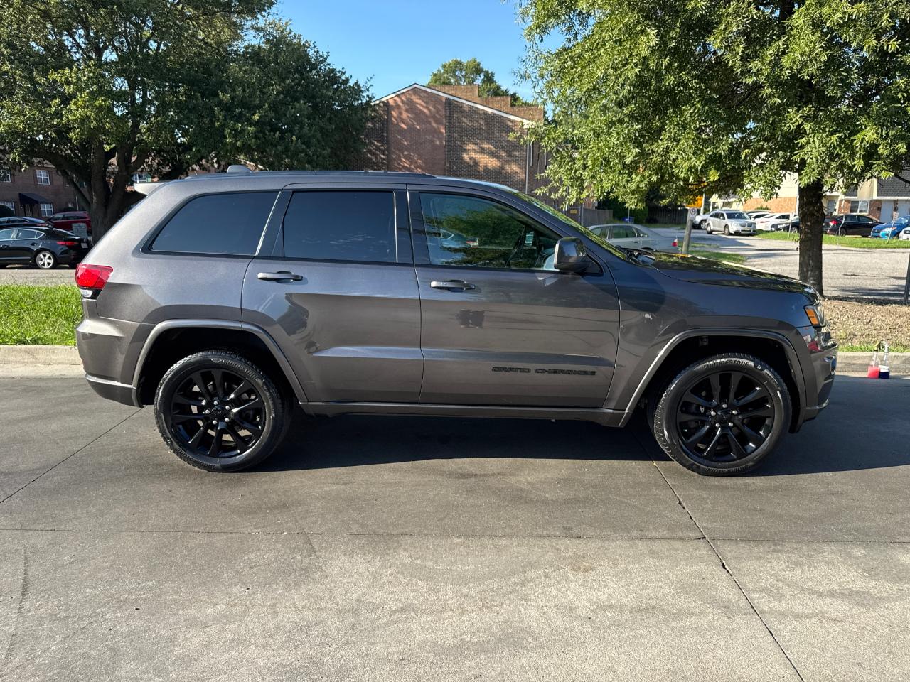 Jeep Grand Cherokee Altitude 4x4 2017