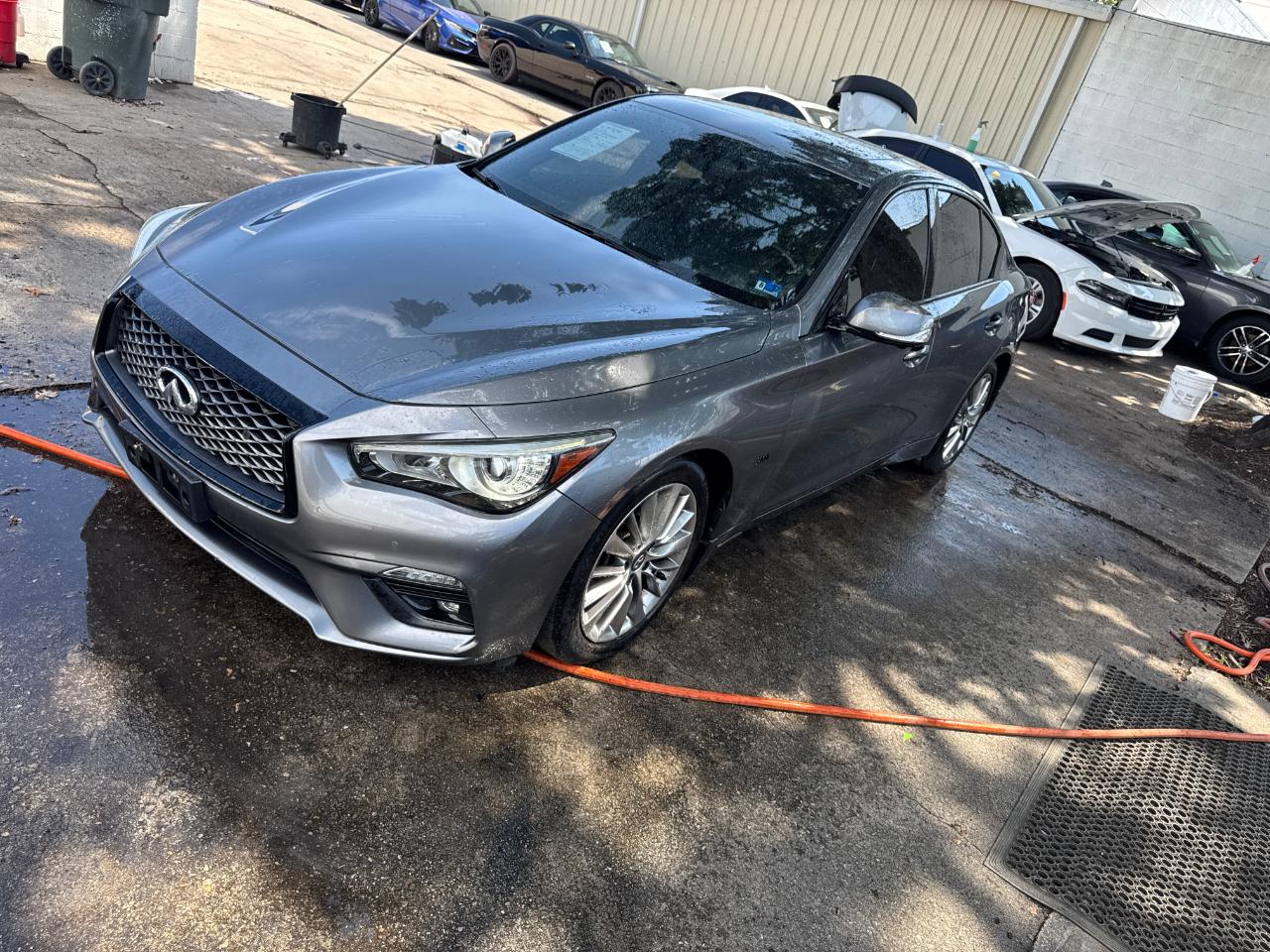 Infiniti Q50 3.0t LUXE AWD 2018
