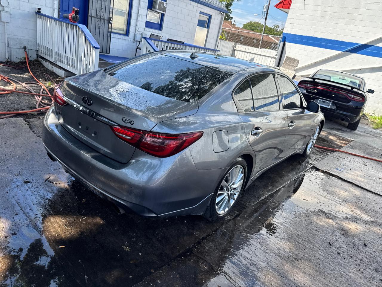 Infiniti Q50 3.0t LUXE AWD 2018