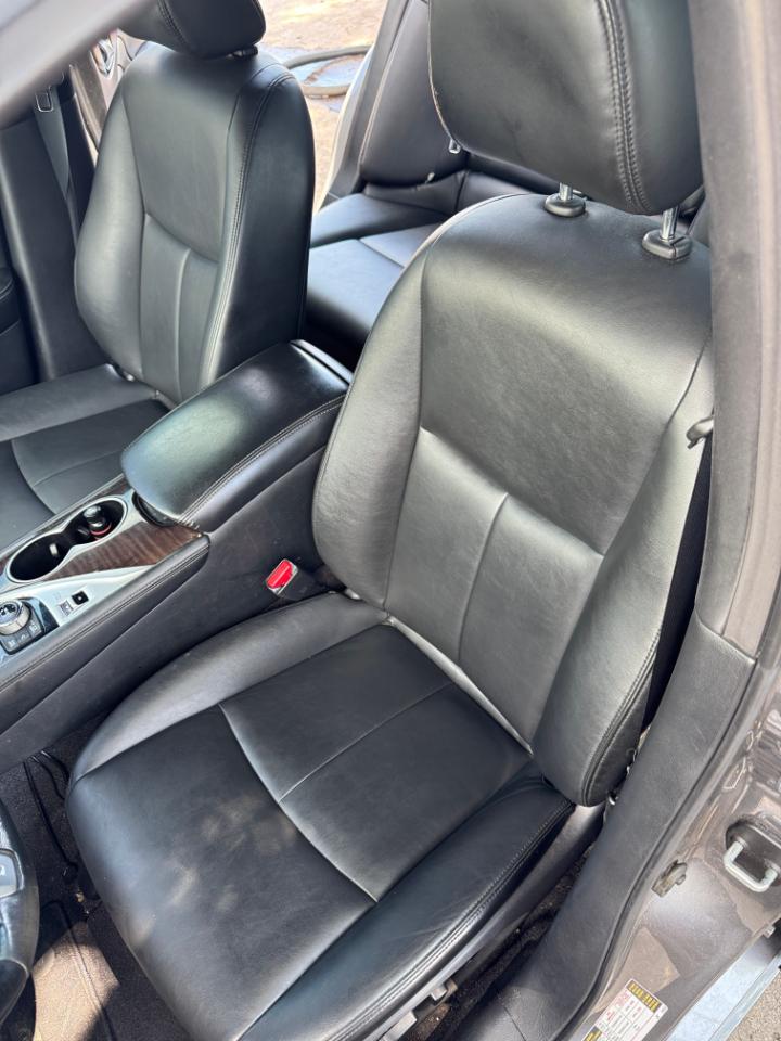 Infiniti Q50 3.0t LUXE AWD 2018