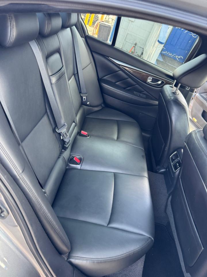 Infiniti Q50 3.0t LUXE AWD 2018