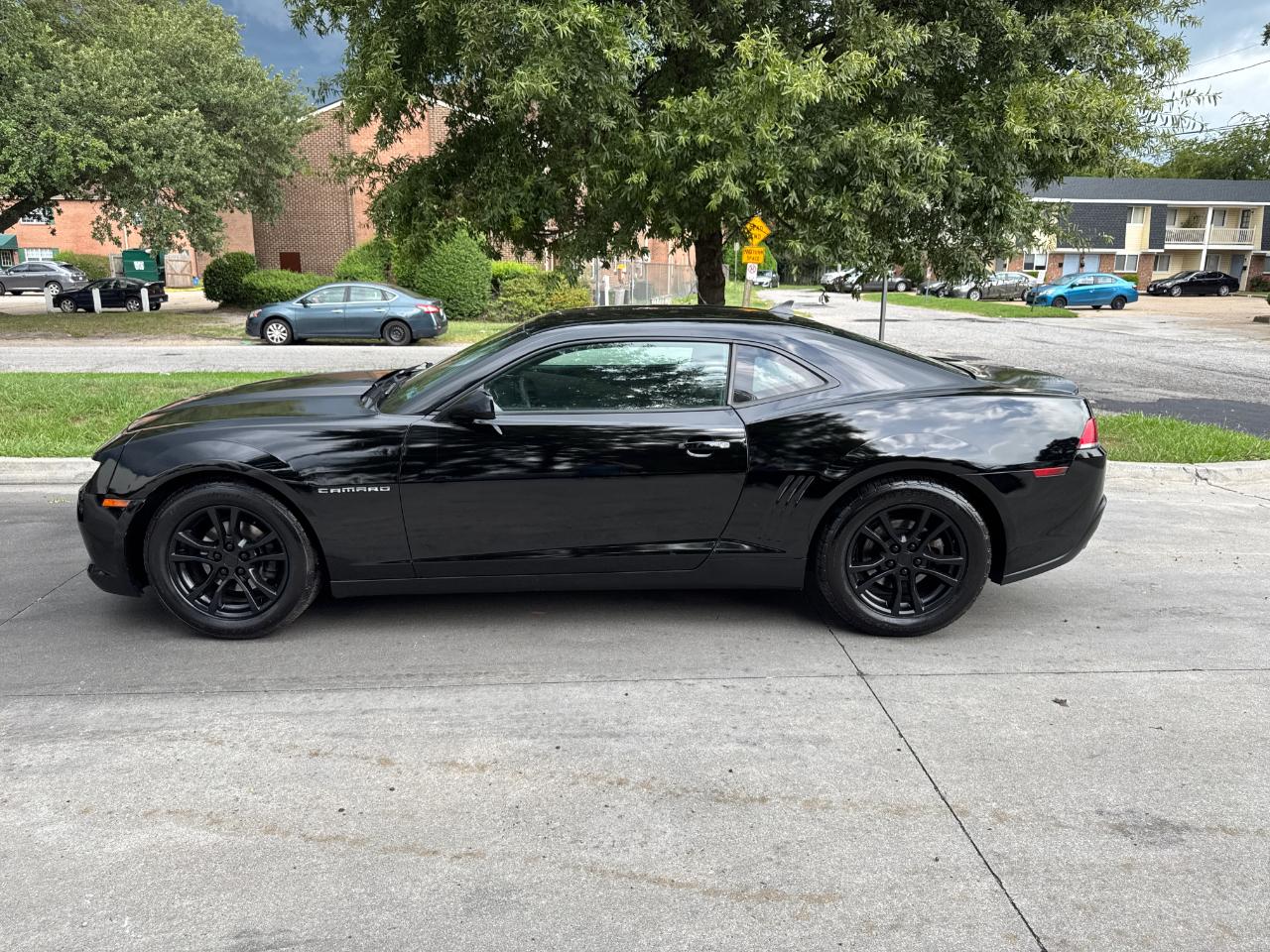 Chevrolet Camaro 2dr Cpe LS w/2LS 2015