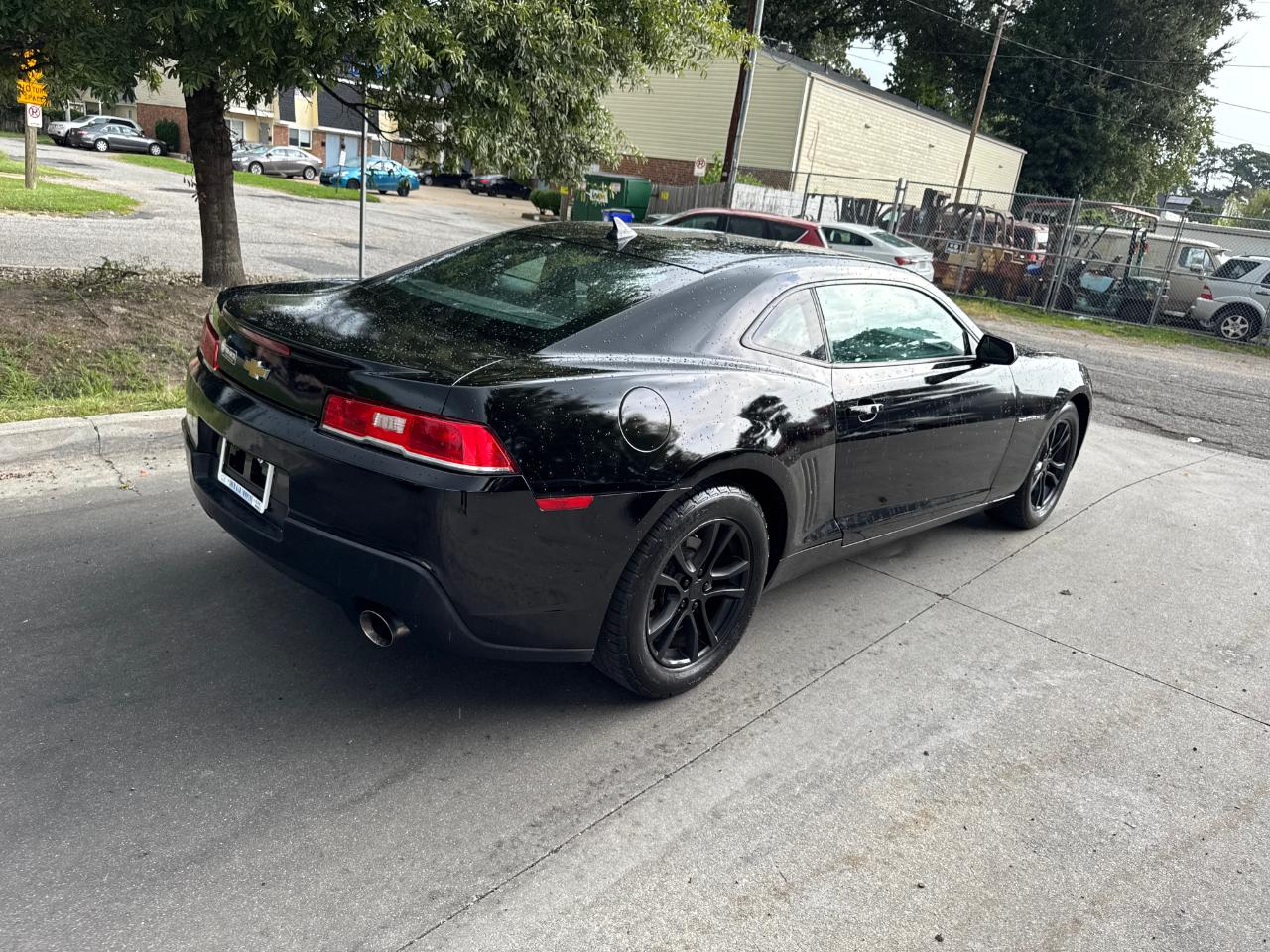 Chevrolet Camaro 2dr Cpe LS w/2LS 2015
