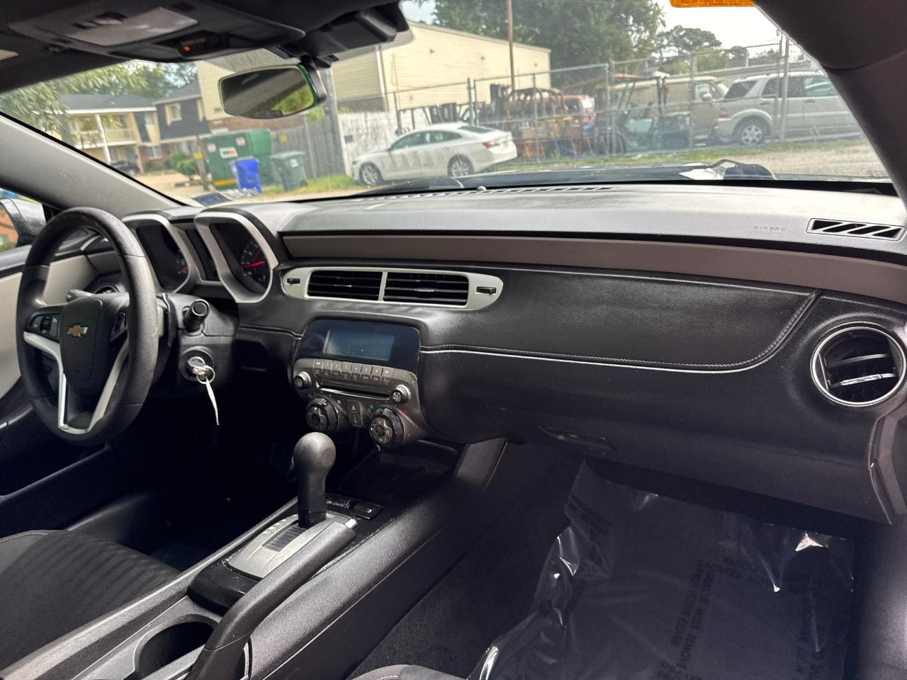 Chevrolet Camaro 2dr Cpe LS w/2LS 2015