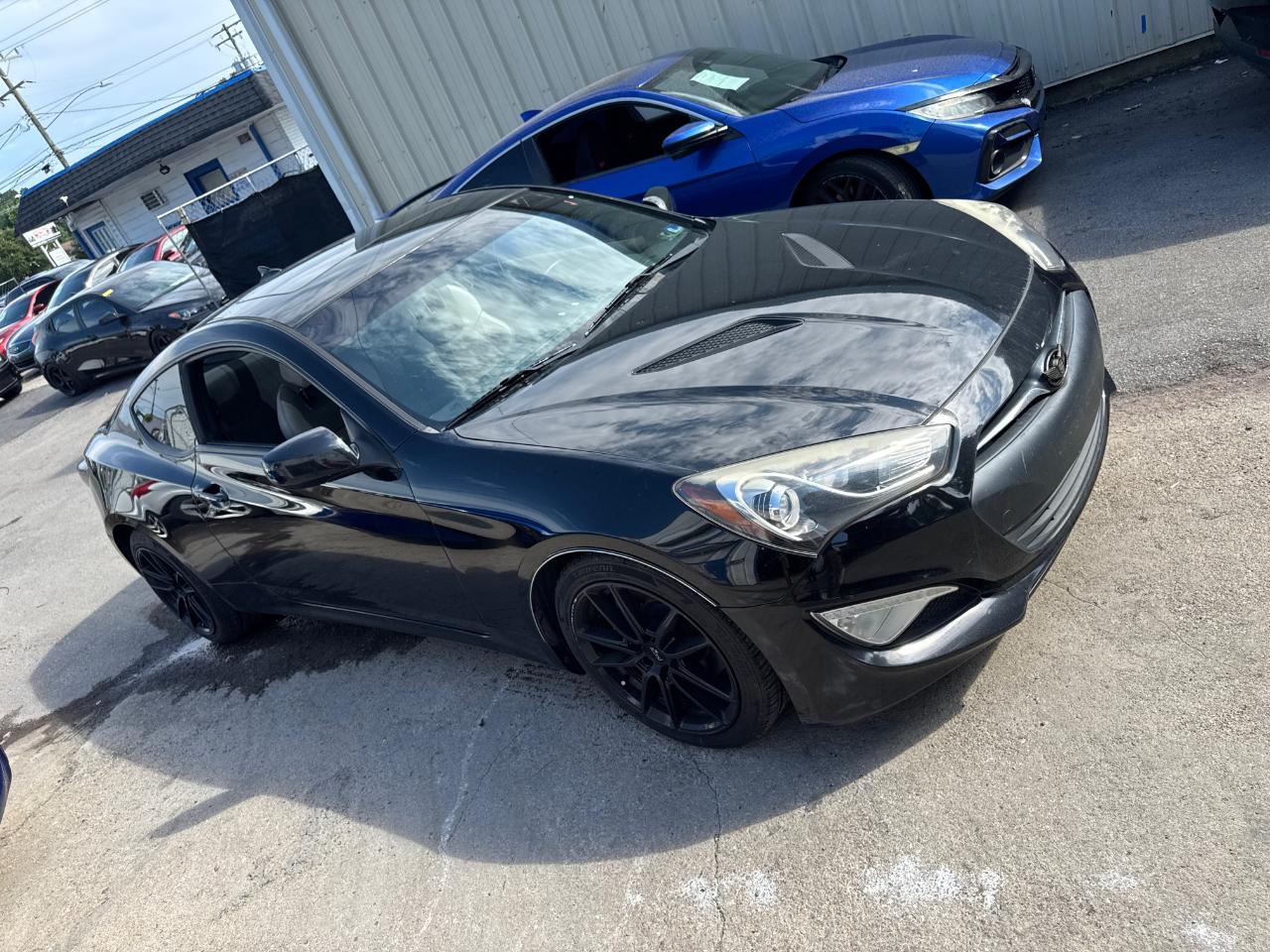 Hyundai Genesis Coupe 2dr I4 2.0T Auto Premium 2014