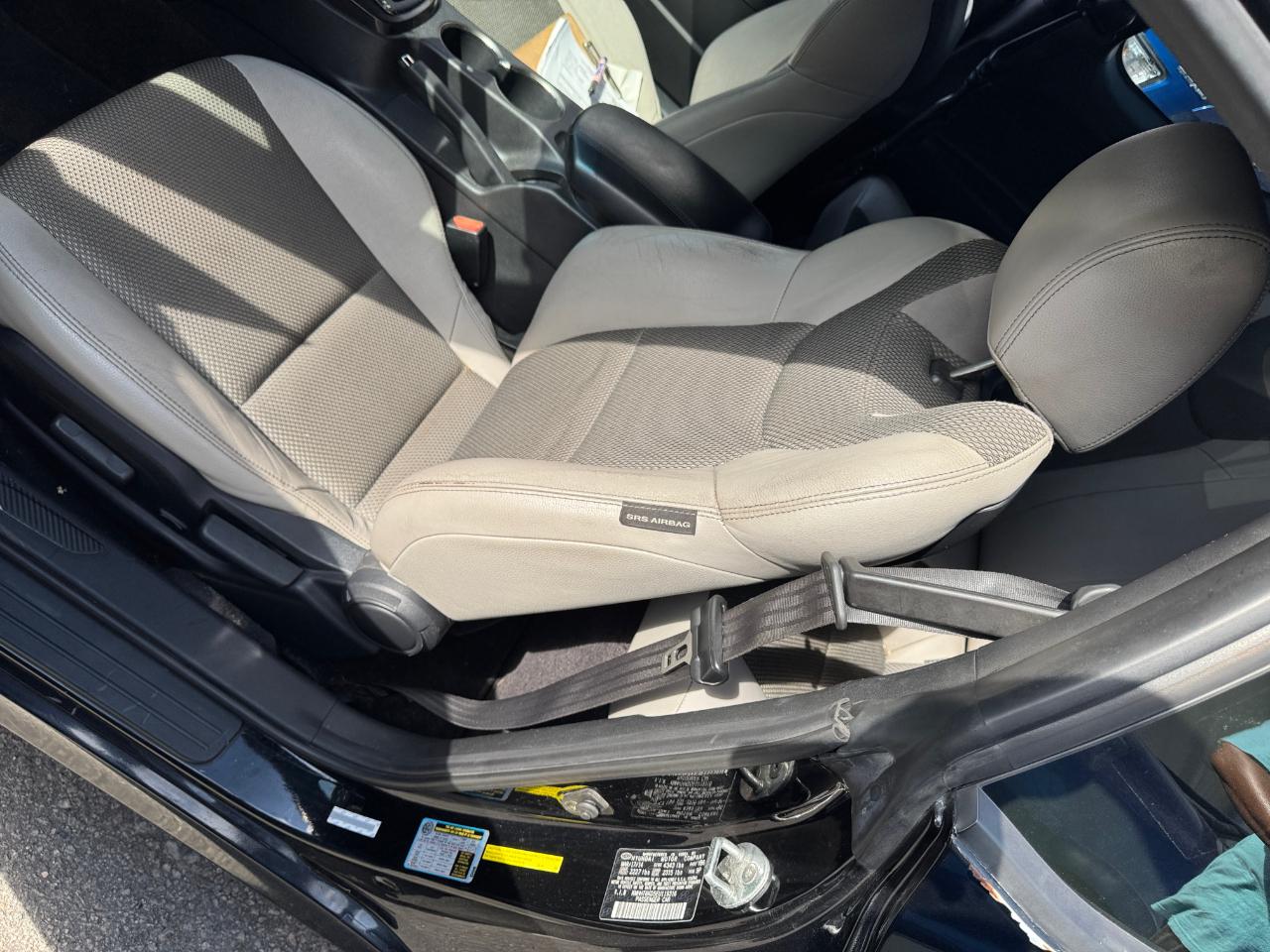 Hyundai Genesis Coupe 2dr I4 2.0T Auto Premium 2014