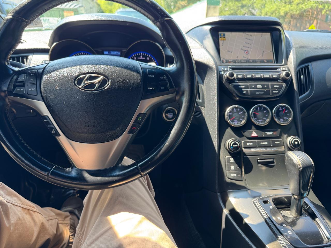 Hyundai Genesis Coupe 2dr I4 2.0T Auto Premium 2014