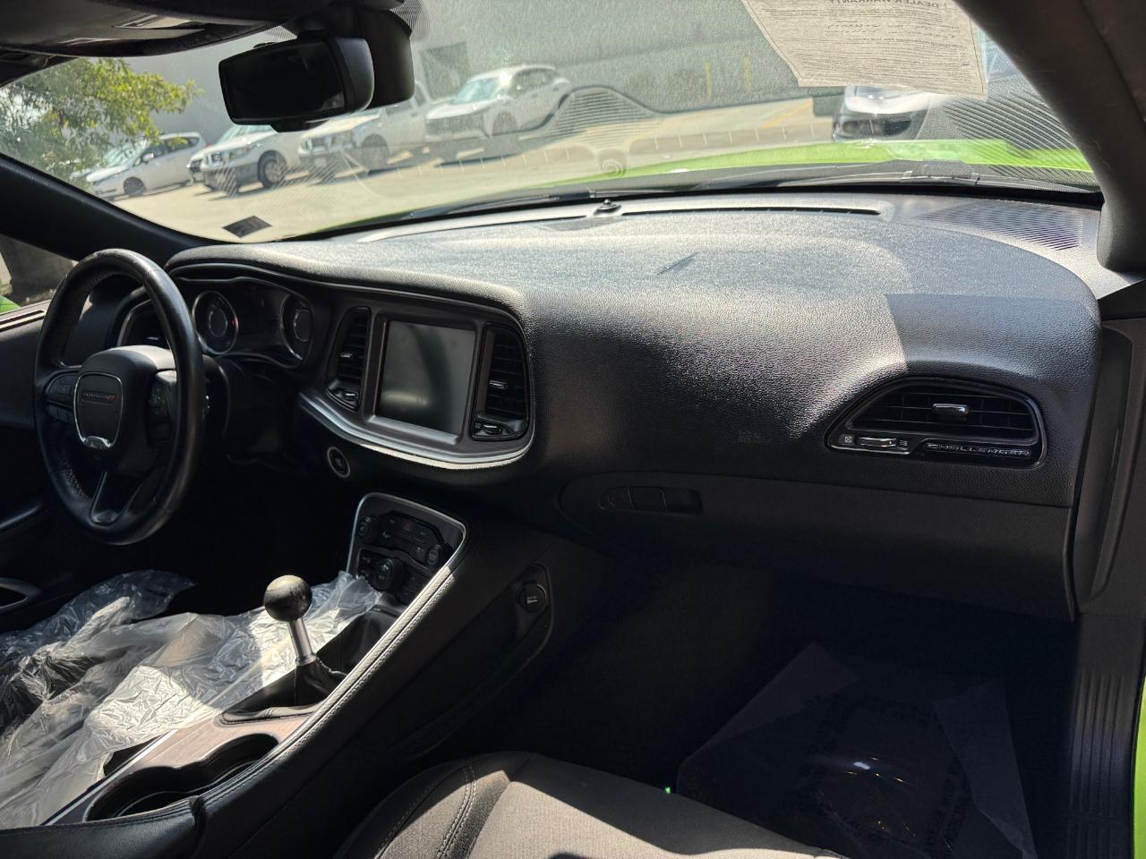 Dodge Challenger 2dr Cpe R/T 2015