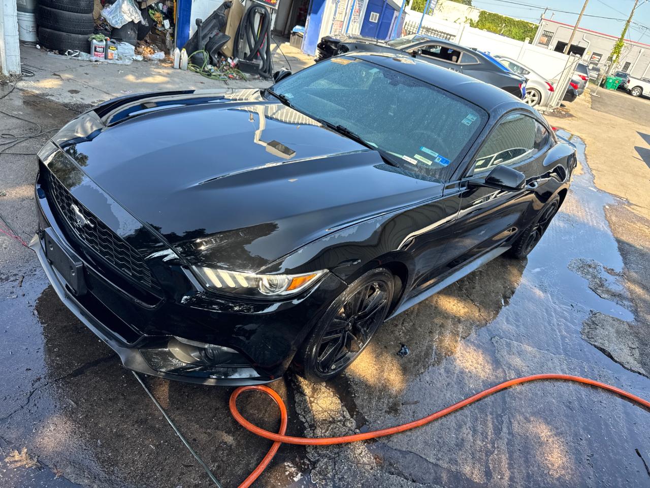 Ford Mustang 2dr Fastback EcoBoost 2015