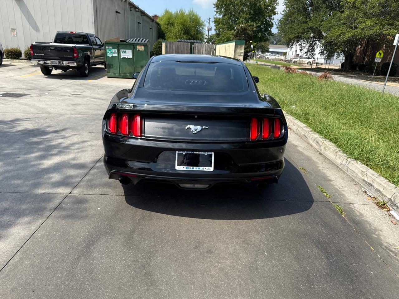 Ford Mustang 2dr Fastback EcoBoost 2015