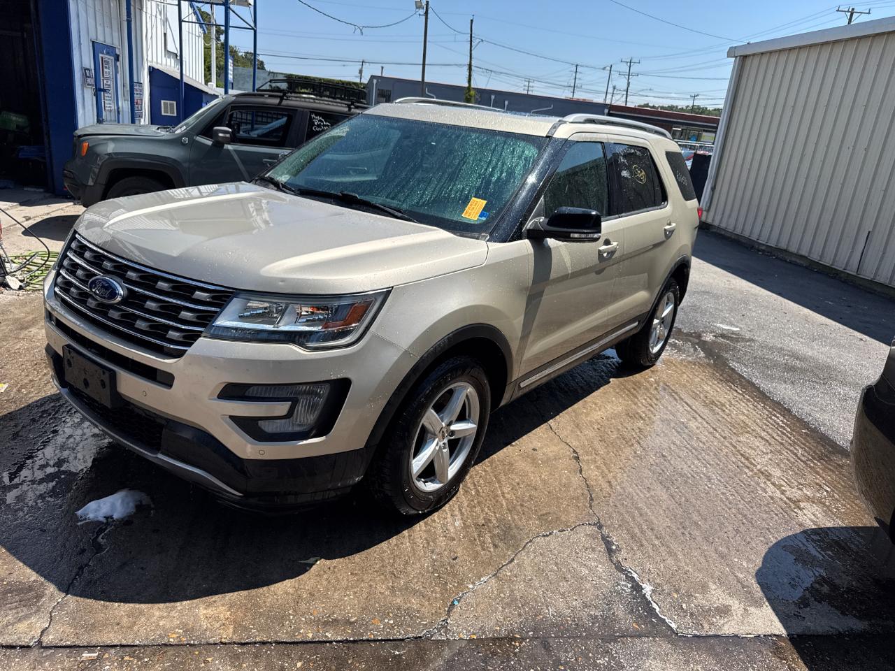 Ford Explorer XLT 4WD 2017
