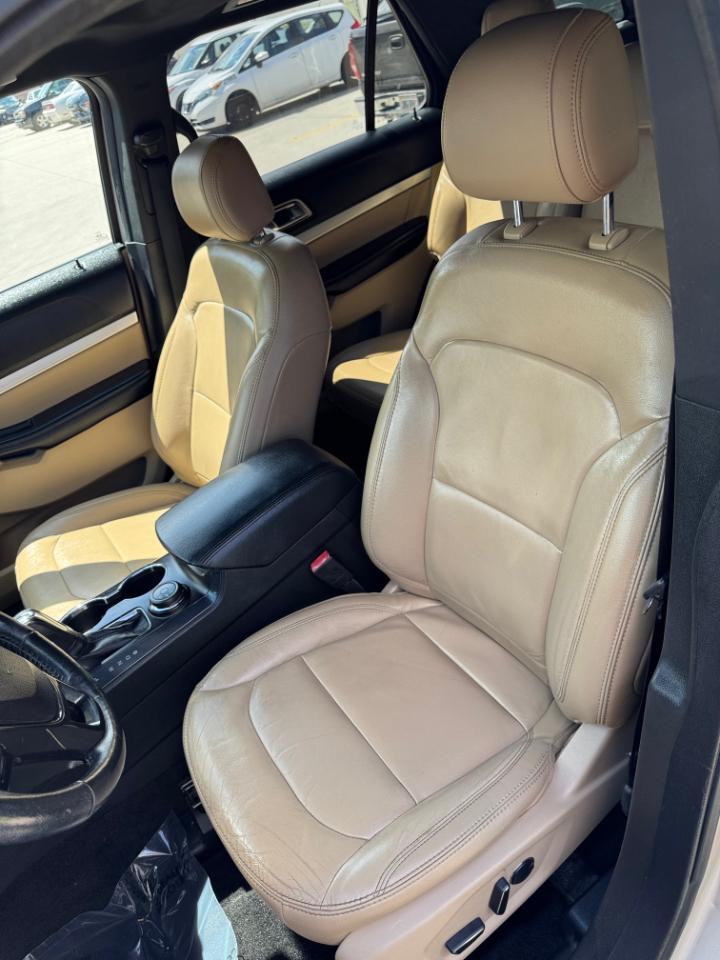 Ford Explorer XLT 4WD 2017