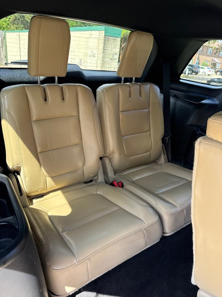 Ford Explorer XLT 4WD 2017