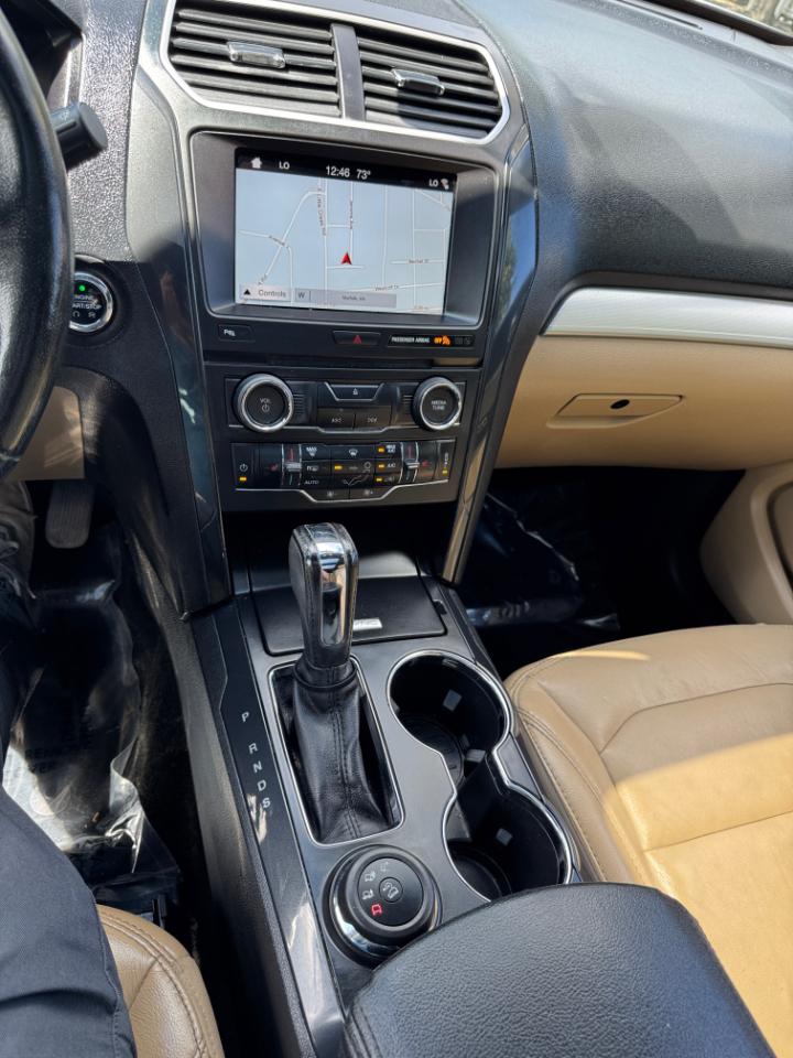 Ford Explorer XLT 4WD 2017